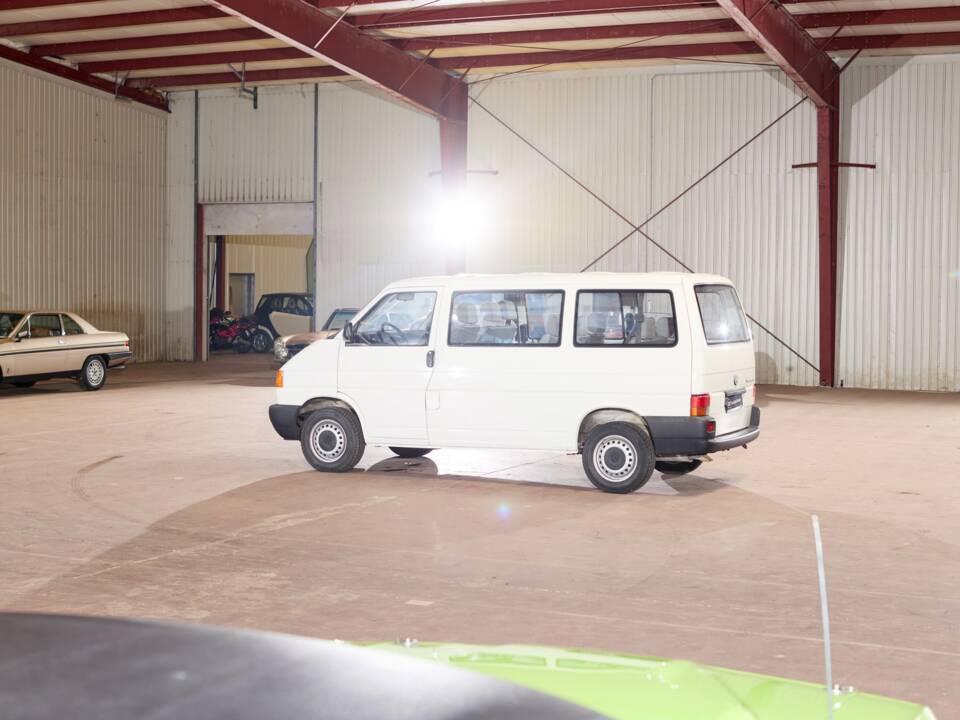 Image 10/56 of Volkswagen T4 Kombi 2.0 (1998)