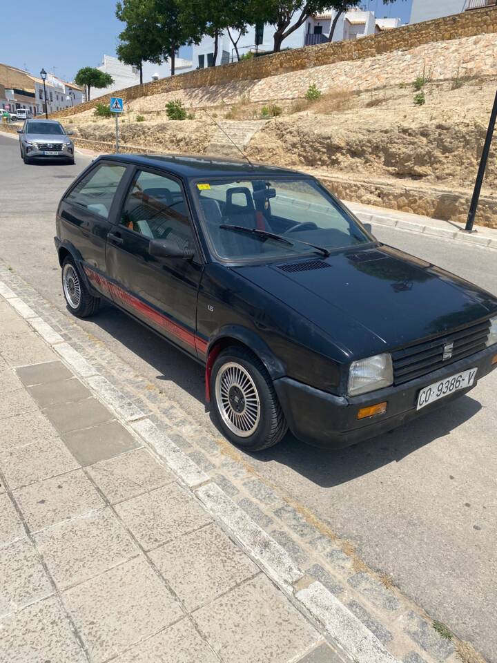 Image 11/13 of SEAT Ibiza (1986)