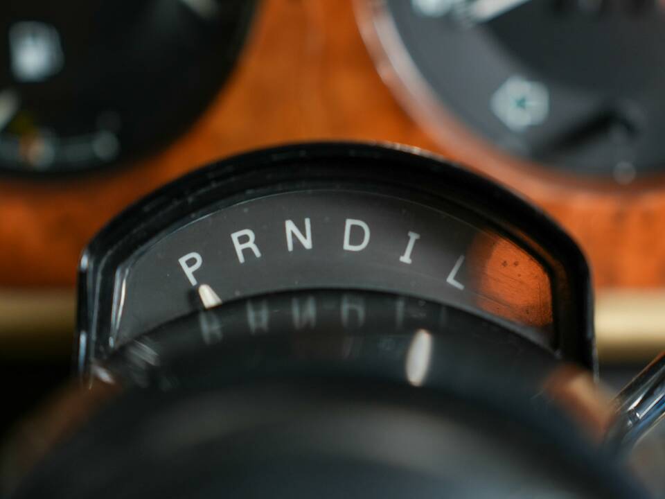 Image 30/48 of Rolls-Royce Silver Spirit (1983)