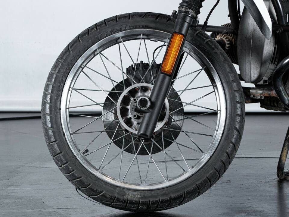 Image 46/50 de BMW R 80 GS (1989)