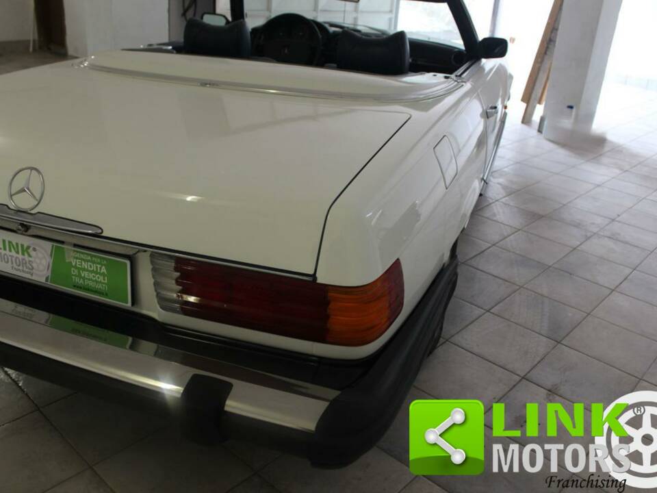 Image 6/10 of Mercedes-Benz 450 SL (1976)