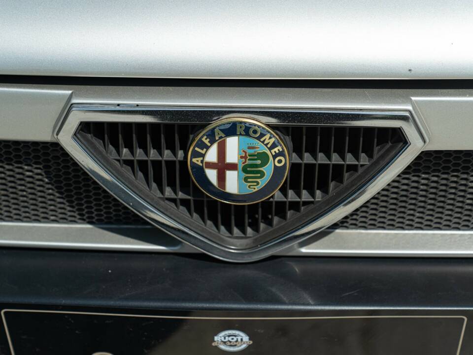 Bild 11/50 von Alfa Romeo 75 2.0 Twin Spark (1989)