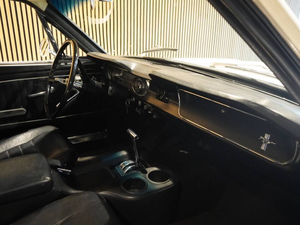 Afbeelding 13/24 van Ford Mustang 289 (1965)