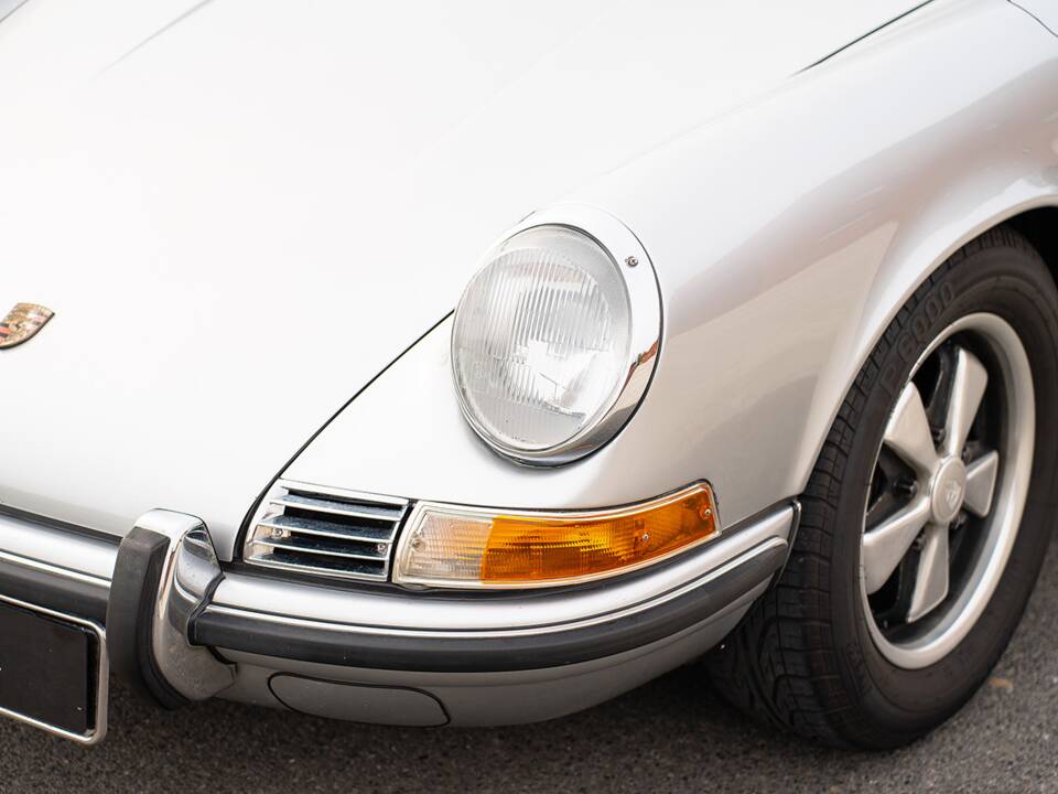Image 8/40 of Porsche 911 2.2 S (1971)