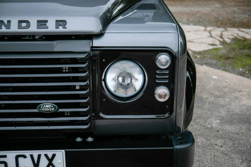 Bild 40/50 von Land Rover Defender 90 (2015)