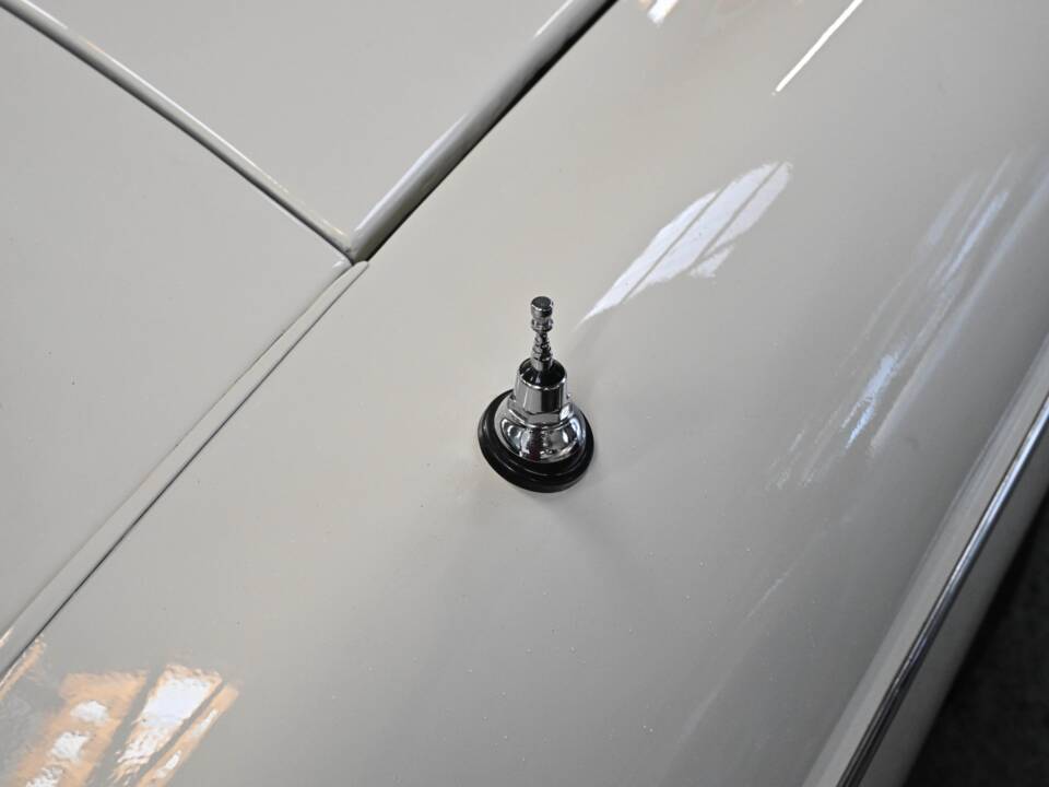 Image 49/50 of MG MGB (1972)