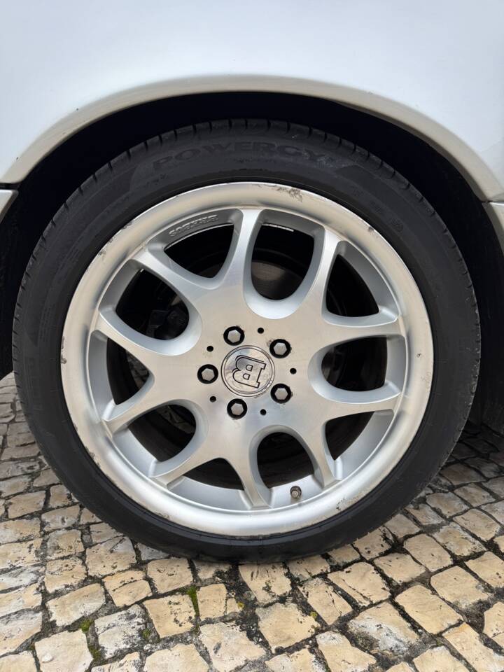 Image 45/51 of Mercedes-Benz SL 320 (1996)