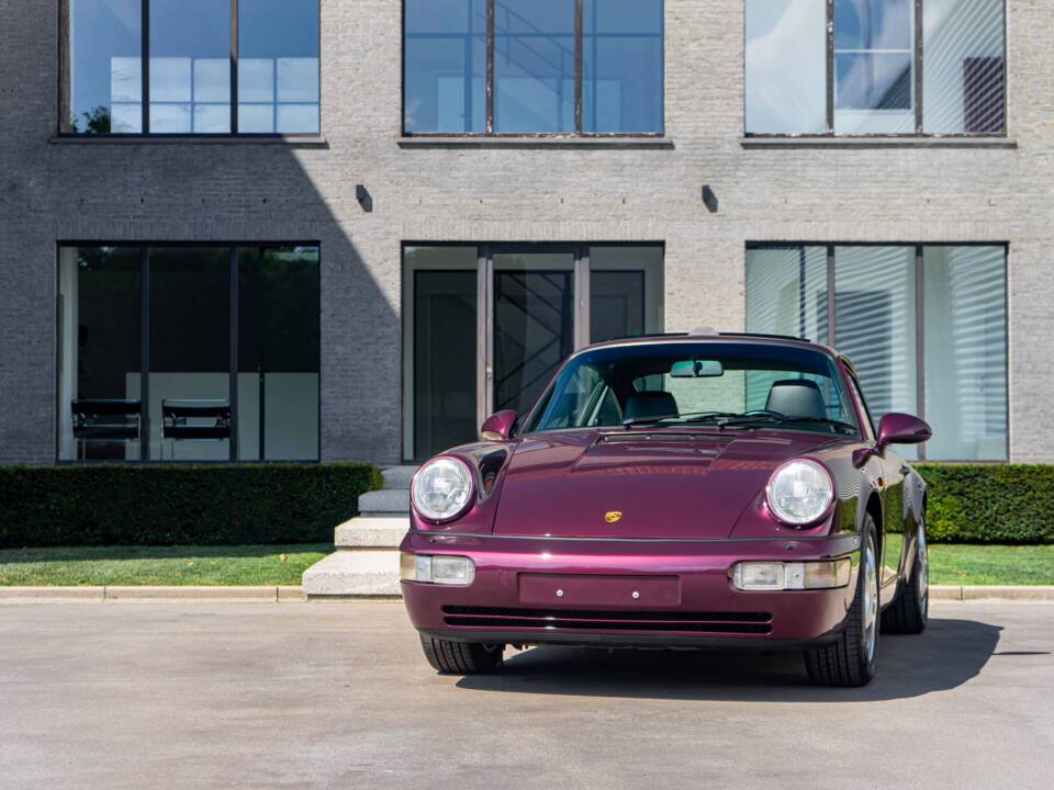 Image 41/46 of Porsche 911 Carrera 4 (1992)