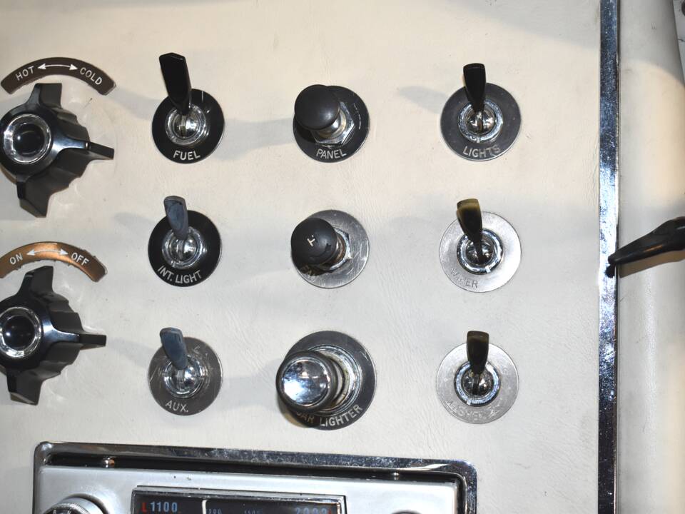 Image 16/65 de Gordon-Keeble GT (1964)