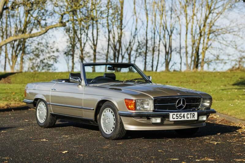 Image 1/33 of Mercedes-Benz 500 SL (1986)