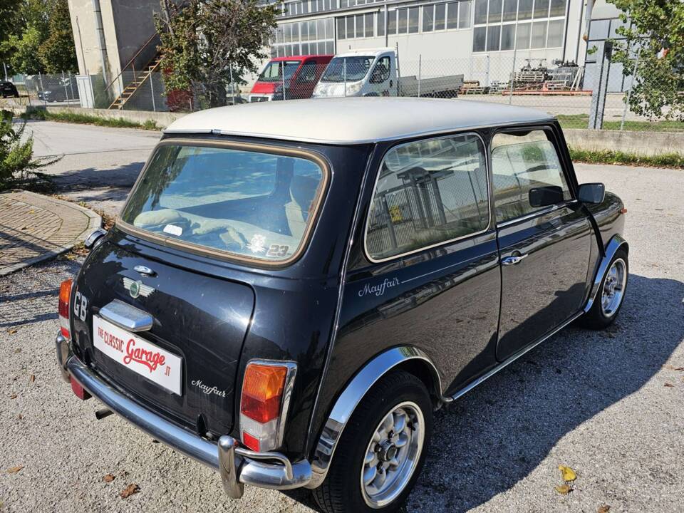 Image 7/19 of Austin Mini Mayfair (1989)