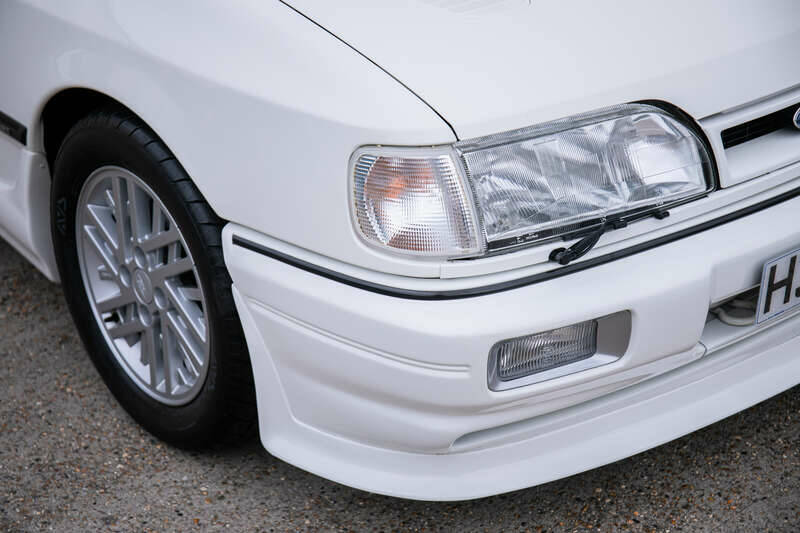 Image 12/50 of Ford Sierra RS Cosworth (1990)