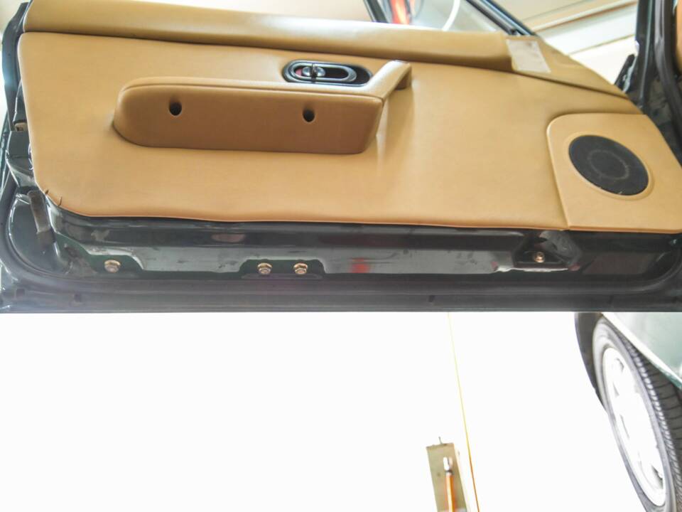 Image 43/50 de Mazda MX-5 1.6 (1993)