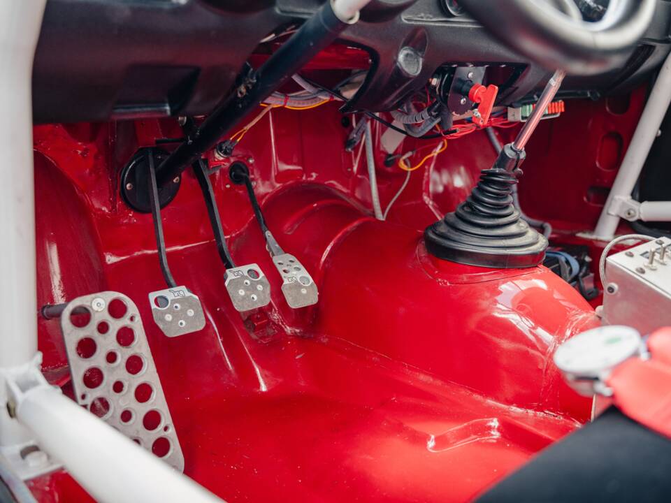 Imagen 56/81 de Alfa Romeo 1750 GT Veloce (1968)