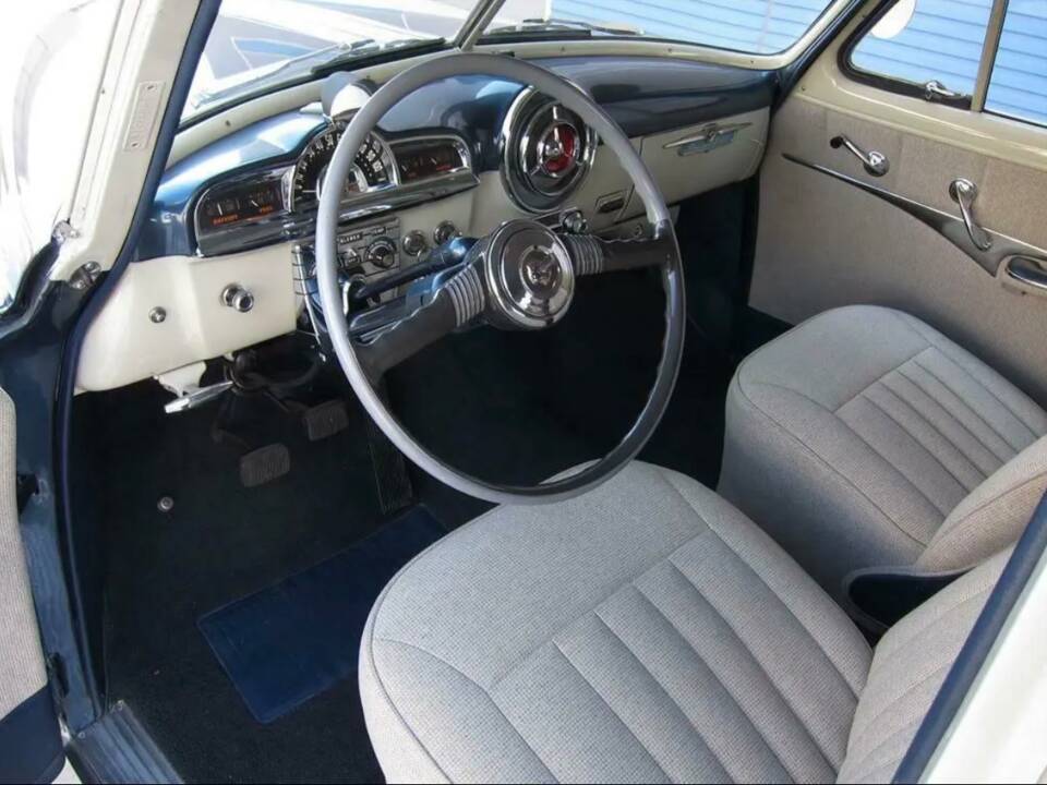 Imagen 16/18 de Pontiac Chieftain Sedan Delivery (1951)