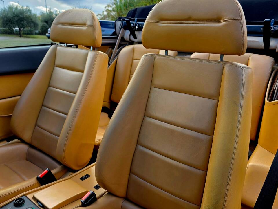 Bild 15/25 von Ferrari Mondial T (1989)