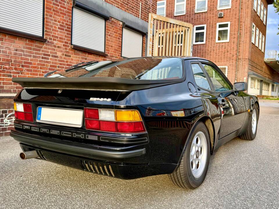 Image 6/18 of Porsche 944 (1986)