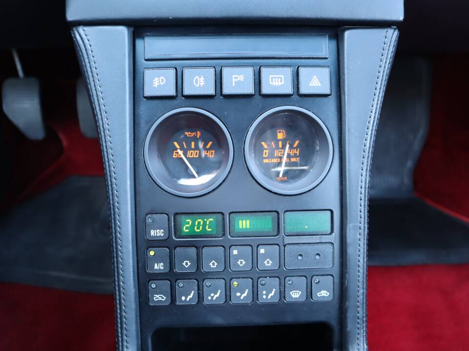 Afbeelding 18/23 van Ferrari 348 TB (1990)