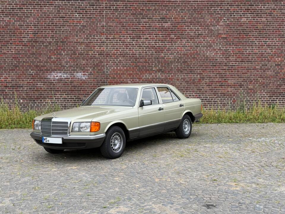 Image 1/34 of Mercedes-Benz 380 SE (1980)