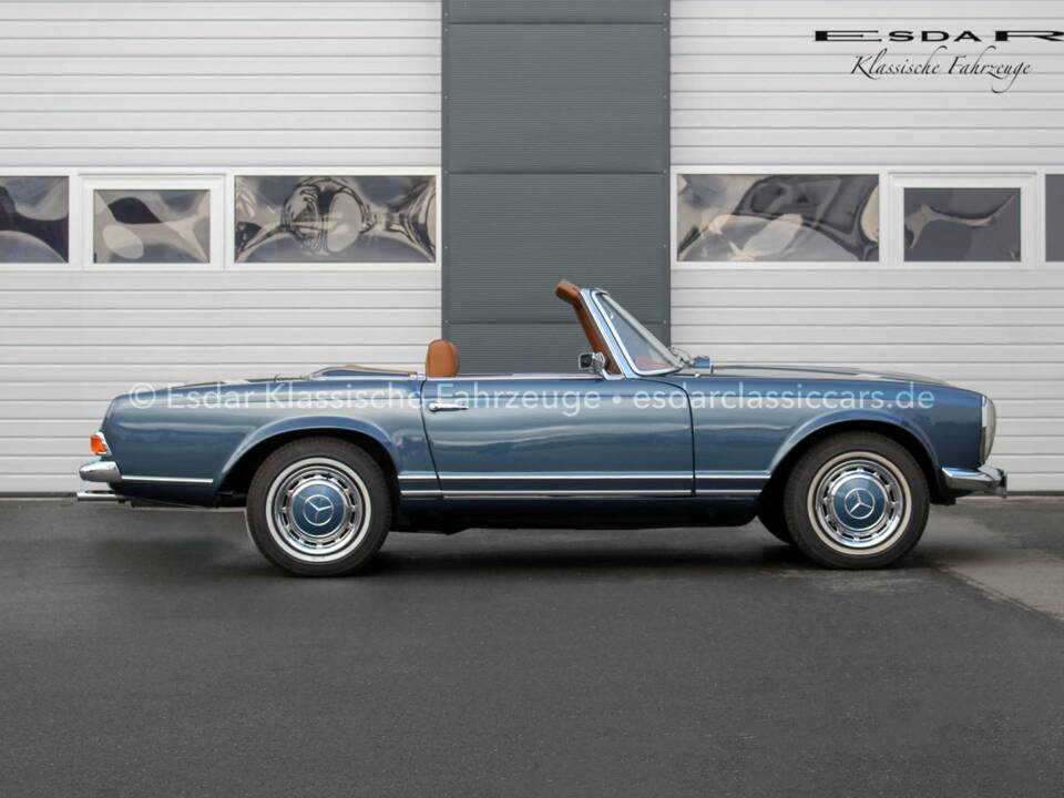 Afbeelding 5/41 van Mercedes-Benz 280 SL (1969)