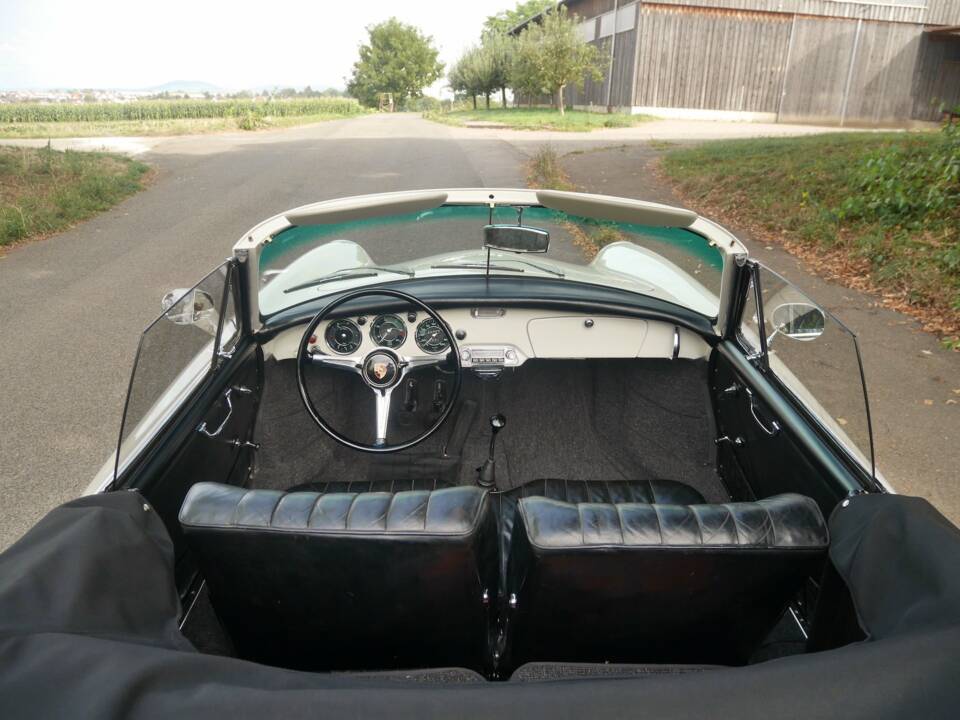 Image 12/39 of Porsche 356 B 1600 Super (1961)