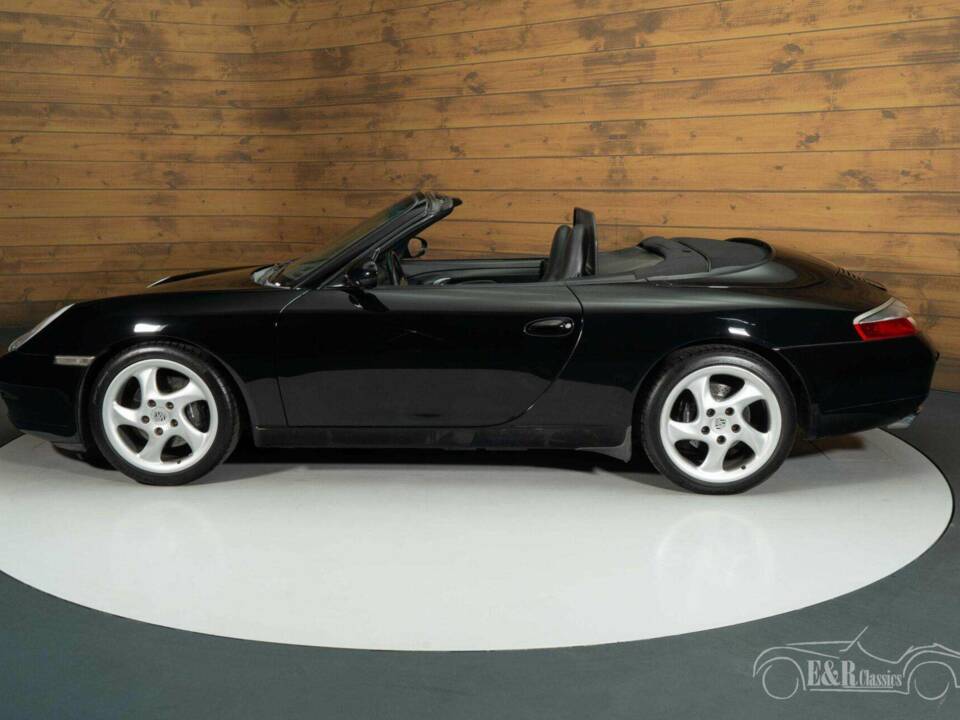 Bild 18/19 von Porsche 911 Carrera 4 (2001)