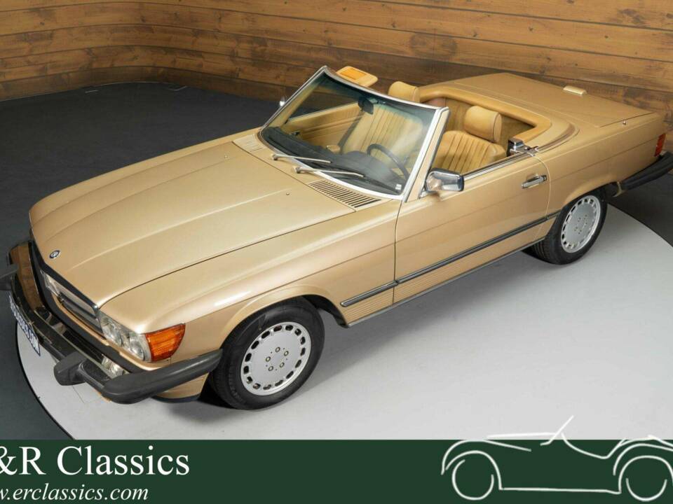 Image 1/19 of Mercedes-Benz 560 SL (1988)