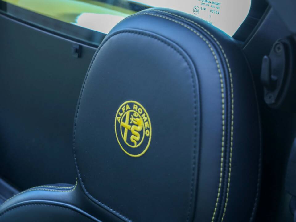 Image 47/50 of Alfa Romeo 4C Spider (2018)