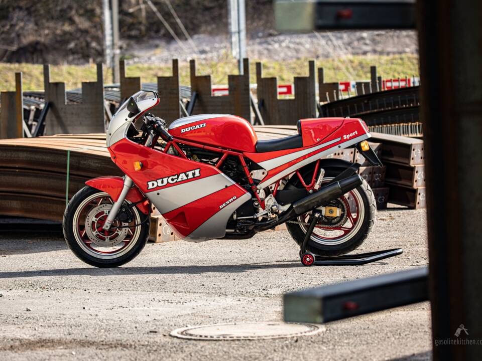 Bild 28/36 von Ducati DUMMY (1989)