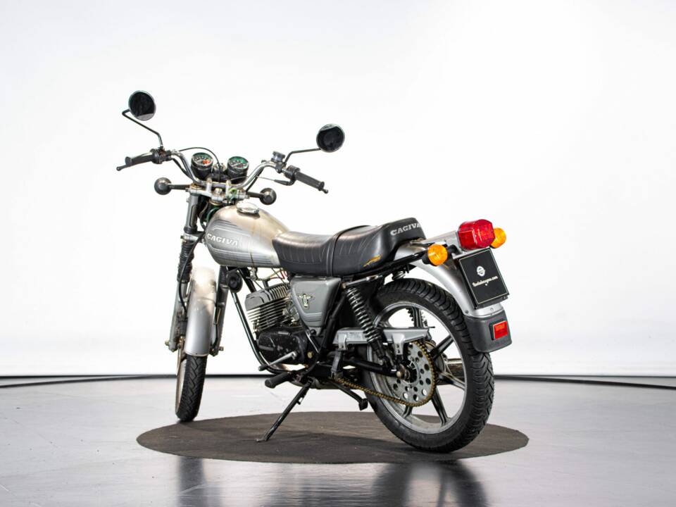 Bild 2/50 von Cagiva SST 125 (1982)