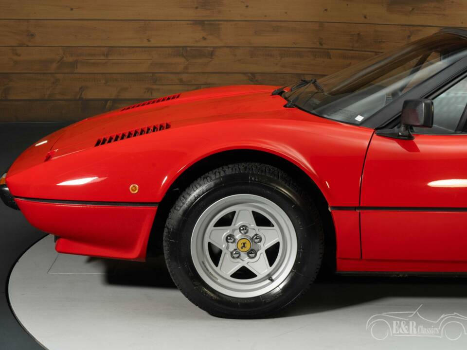 Bild 5/8 von Ferrari 308 GTSi (1981)