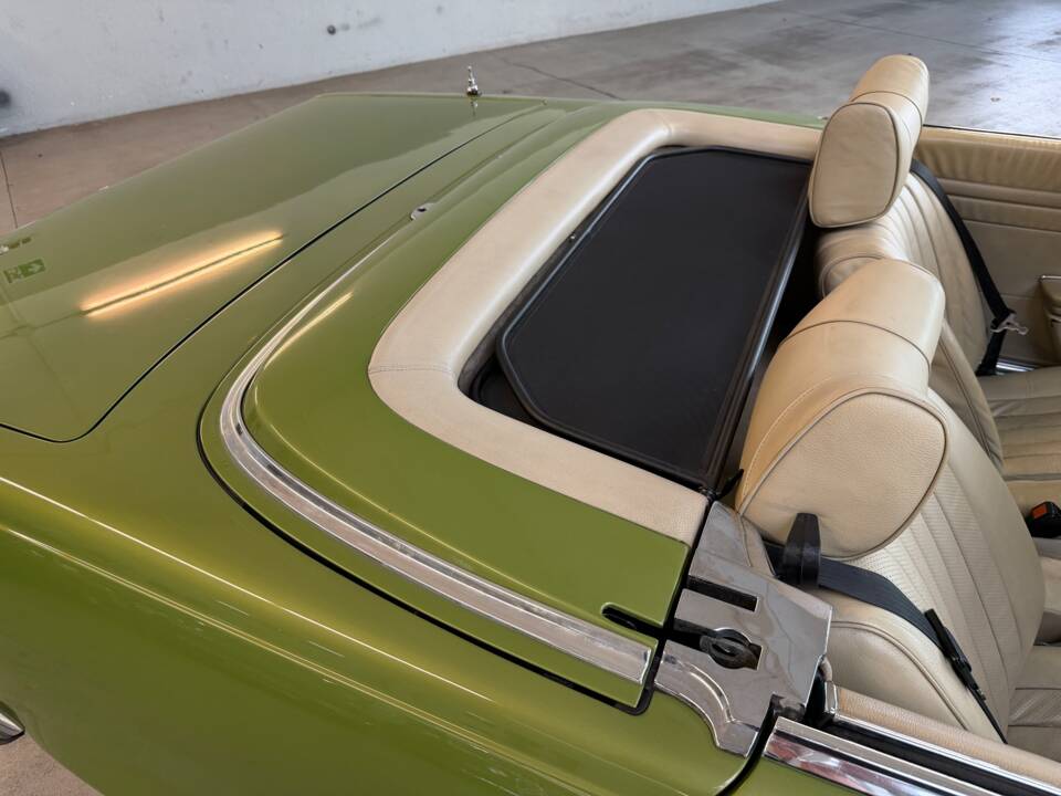 Image 44/48 of Mercedes-Benz 350 SL (1979)