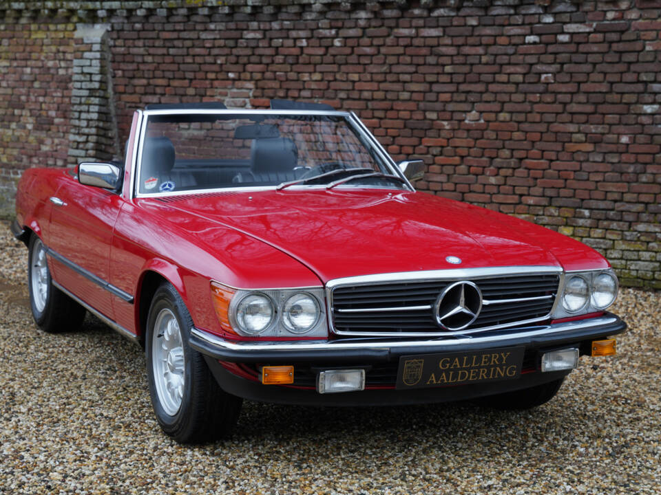 Image 19/50 of Mercedes-Benz 280 SL (1982)