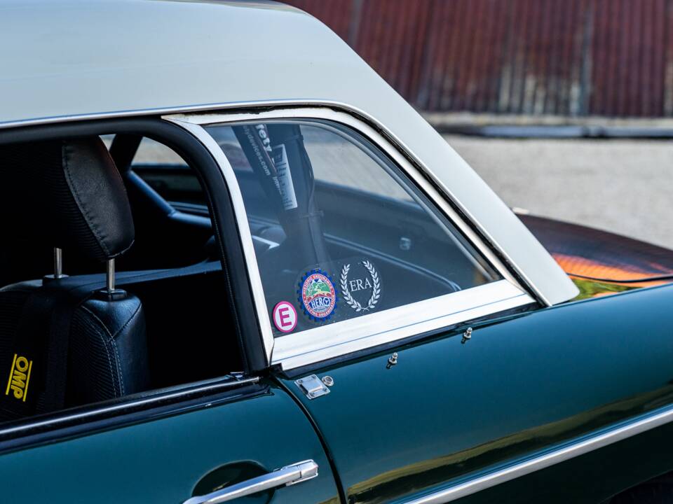 Imagen 12/33 de MG MGB (1969)