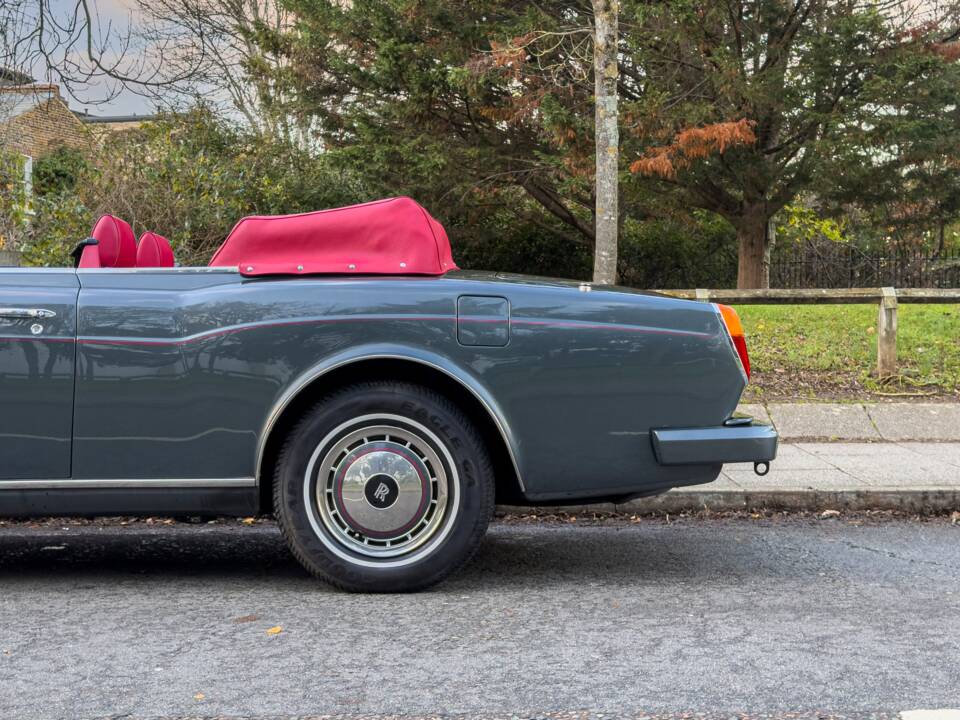 Image 12/22 of Rolls-Royce Corniche IV (1995)