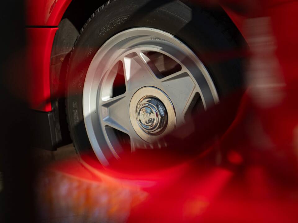 Image 22/50 of Ferrari Testarossa (1985)