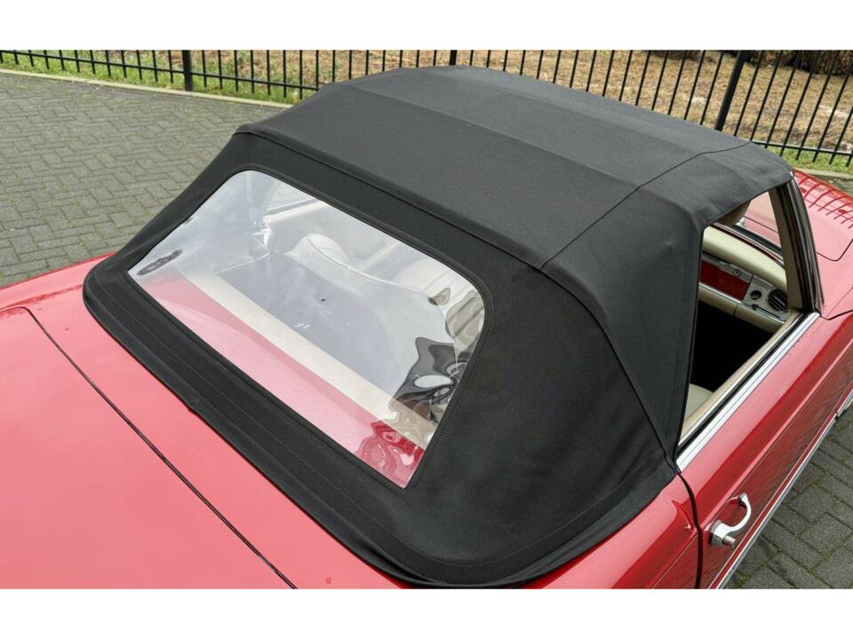 Image 29/36 de Mercedes-Benz 280 SL (1968)