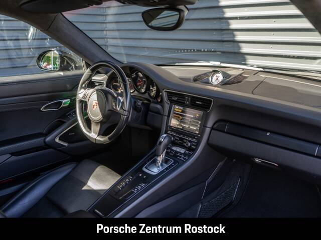 Bild 7/27 von Porsche 911 Carrera 4 GTS (2015)