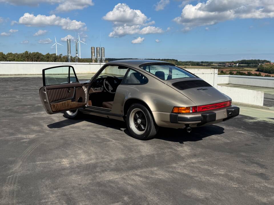 Obraz 7/26 pojazdu Porsche 911 SC 3.0 (1978)
