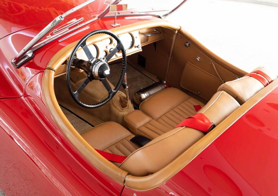 Image 18/30 of Jaguar XK 120 SE OTS (1953)