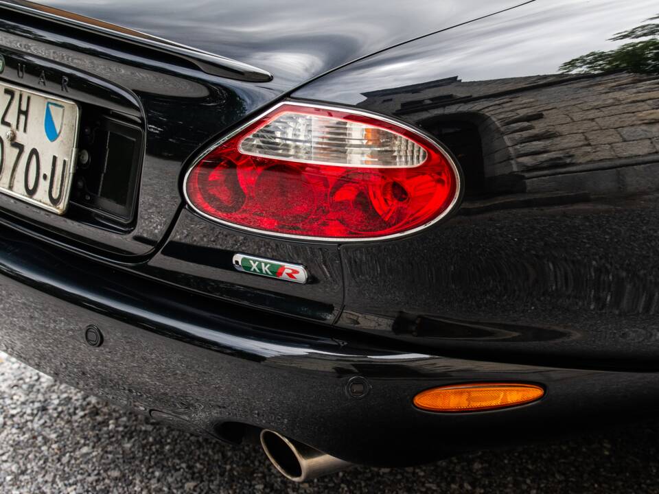 Imagen 11/42 de Jaguar XKR (2003)