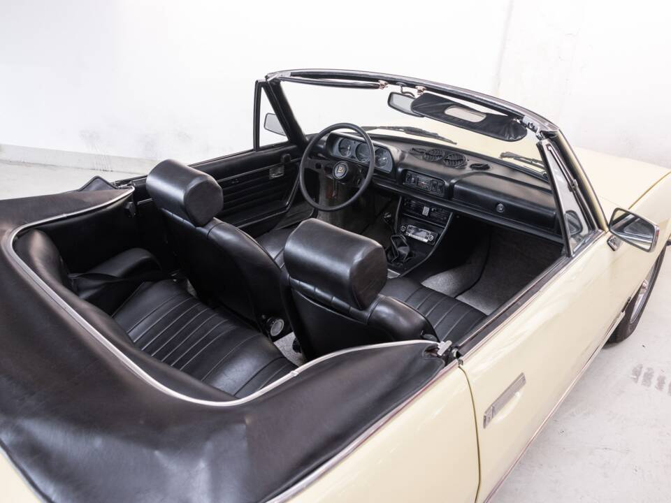 Imagen 14/28 de Peugeot 504 V6 Convertible (1975)
