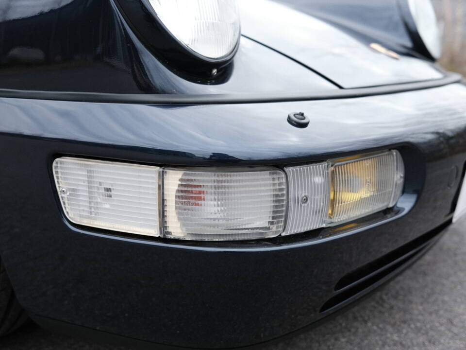 Image 64/97 of Porsche 911 Carrera 4 (1991)