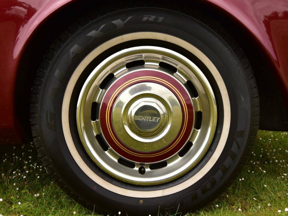 Bild 36/50 von Bentley T 1 (1970)