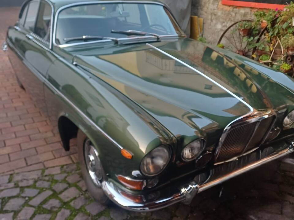Obraz 6/6 pojazdu Jaguar 420 G (1968)