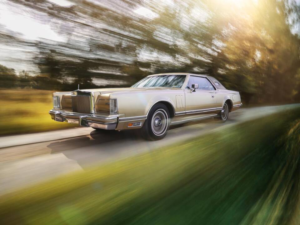 Bild 6/10 von Lincoln Continental Diamond Jubilee Gold Edition (1978)
