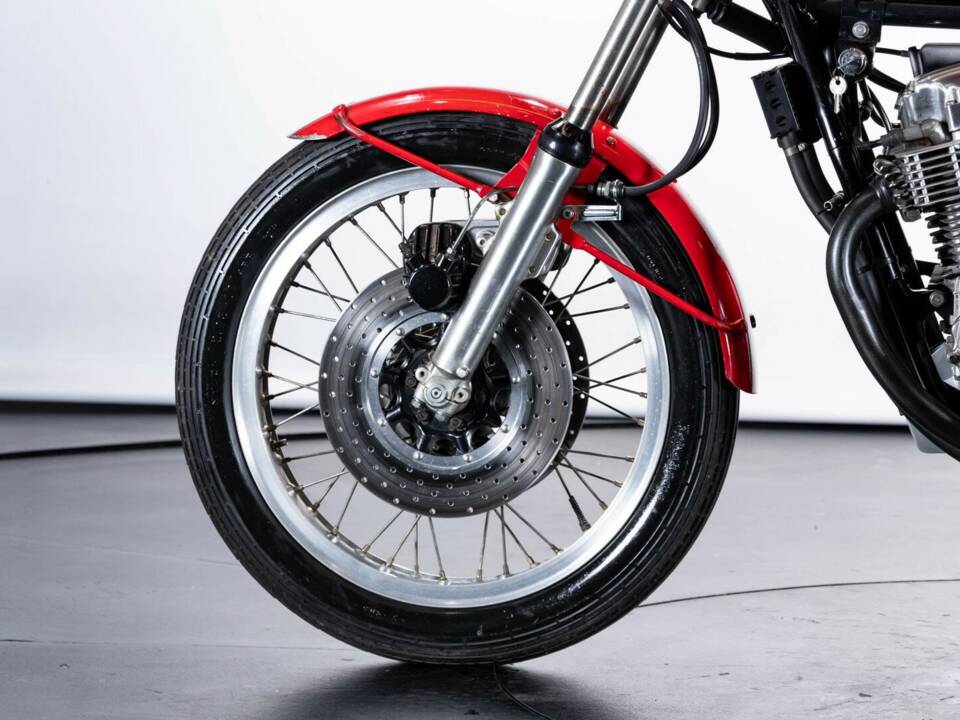 Imagen 38/50 de Honda CB 750 Four (1973)