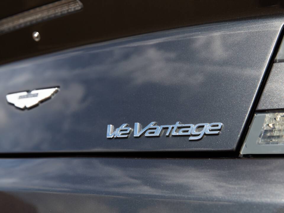 Bild 38/79 von Aston Martin V12 Vantage (2011)