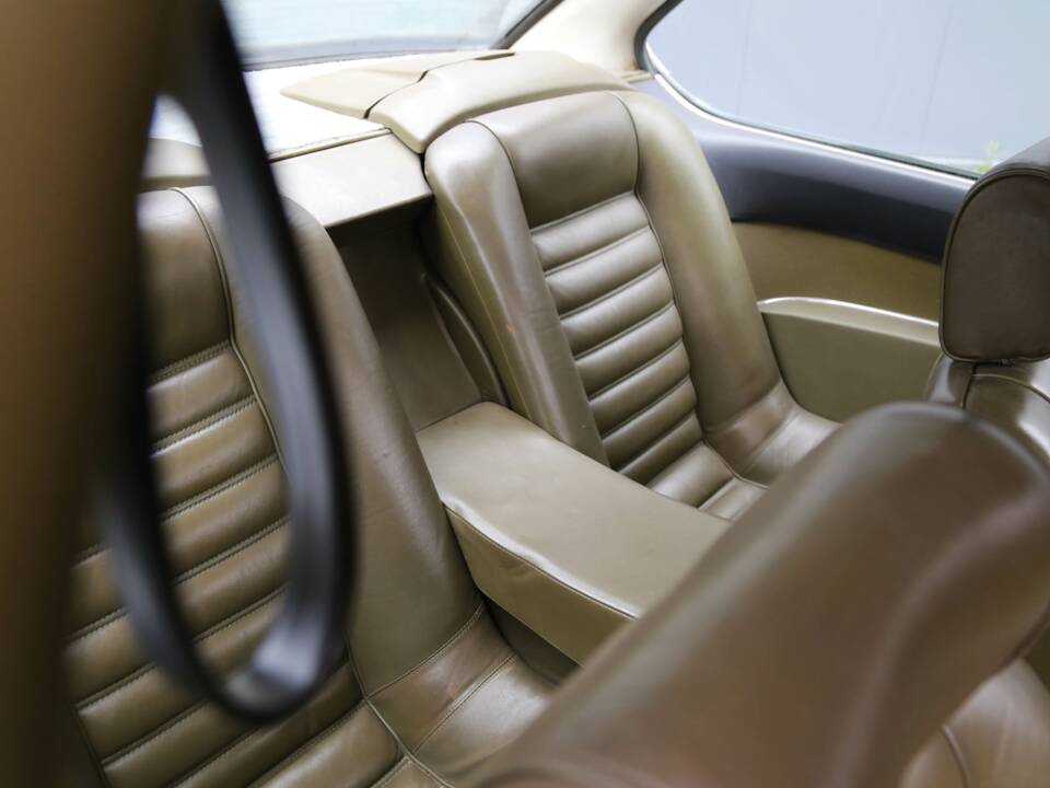 Bild 26/32 von BMW 633 CSi (1978)