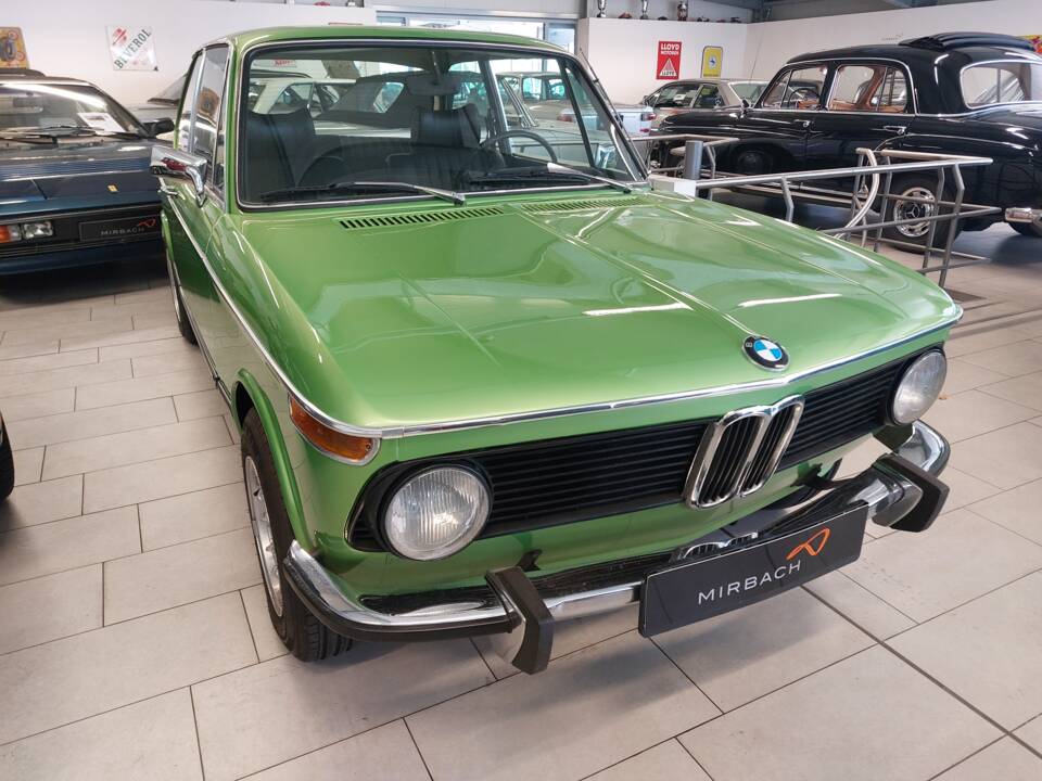 Image 18/29 de BMW 2002 tii (1975)